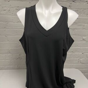Black Sleeveless V-Neck D